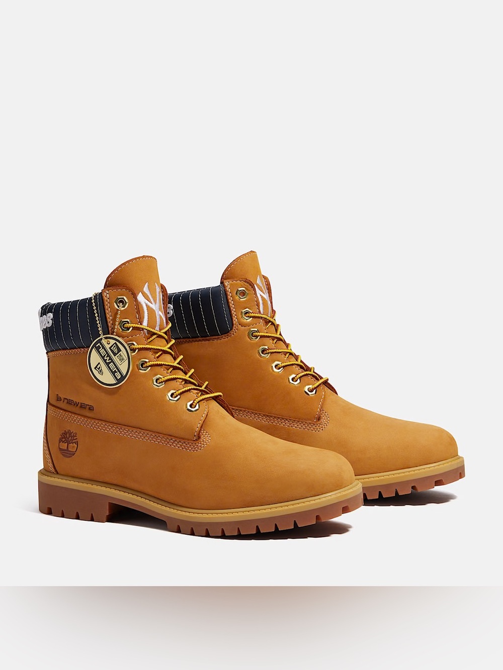 👢⚾️ TIMBERLAND X NEW ERA NEW YORK YANKEES 6” BOOT 👢⚾️ - Picture 2 of 6